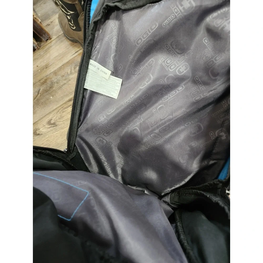 Ogio Proximo Laptop Backpack Audio Compatible Breathable Air Flow System Black